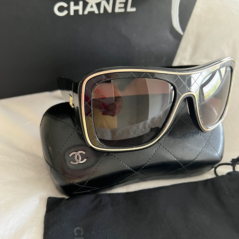 Chanel sunglasses authentic vintage